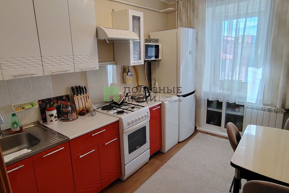 Продаётся 3-комнатная квартира, 57.8 м²