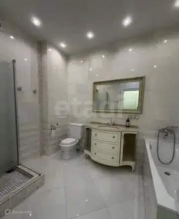 Продаётся 3-комнатная квартира, 98.3 м²