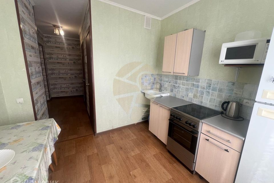 Продаётся 1-комнатная квартира, 38.6 м²