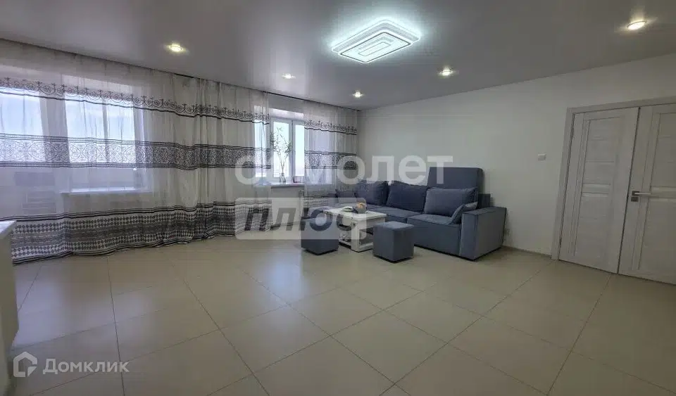 Продаётся 2-комнатная квартира, 65 м²