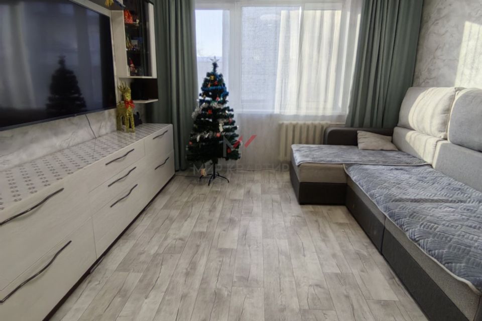 Продаётся 4-комнатная квартира, 72.5 м²