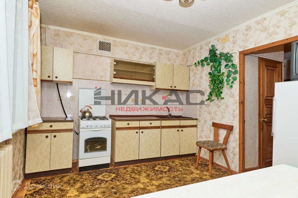 Продаётся 3-комнатная квартира, 103.2 м²