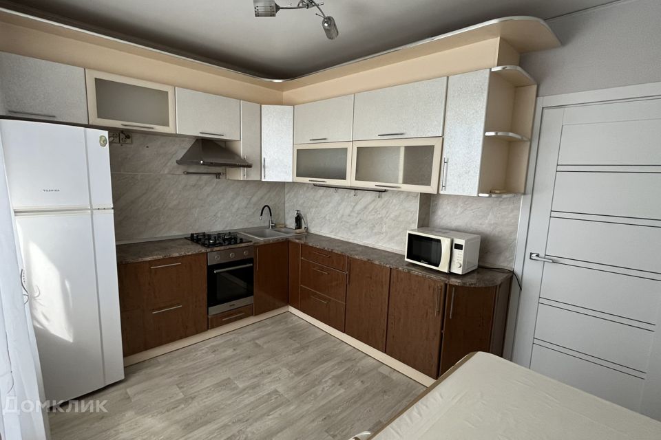 Продаётся 1-комнатная квартира, 38 м²