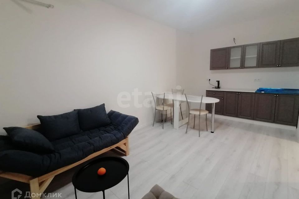Сдаётся 2-комнатная квартира, 50.3 м²