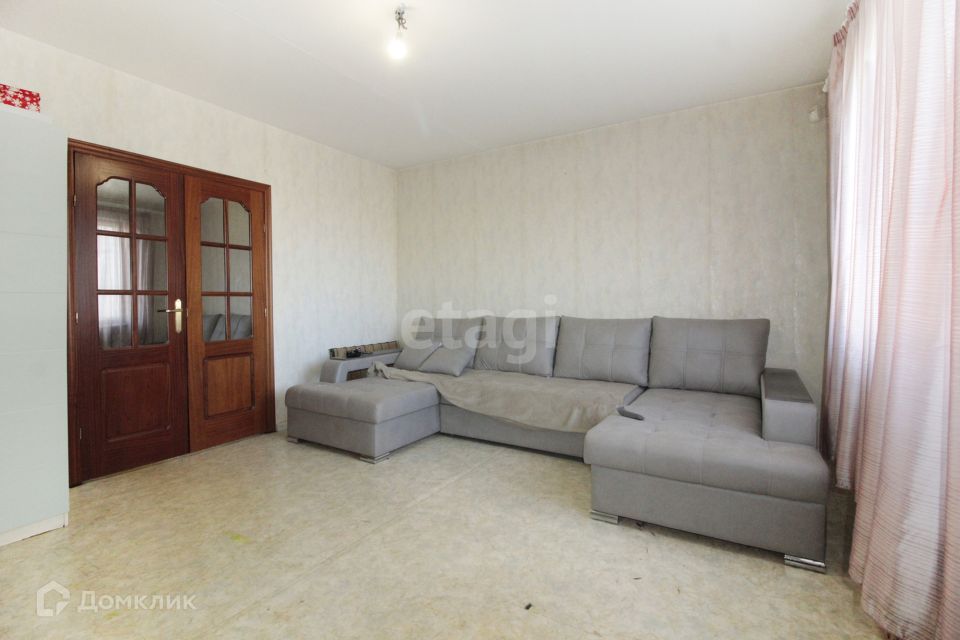 Продаётся 4-комнатная квартира, 89.6 м²