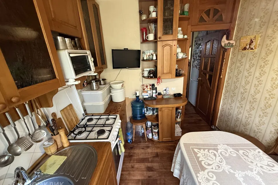 Продаётся 3-комнатная квартира, 65 м²