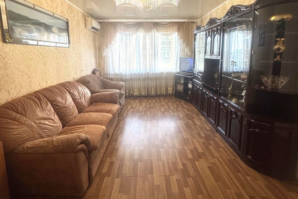 Продаётся 4-комнатная квартира, 93.1 м²
