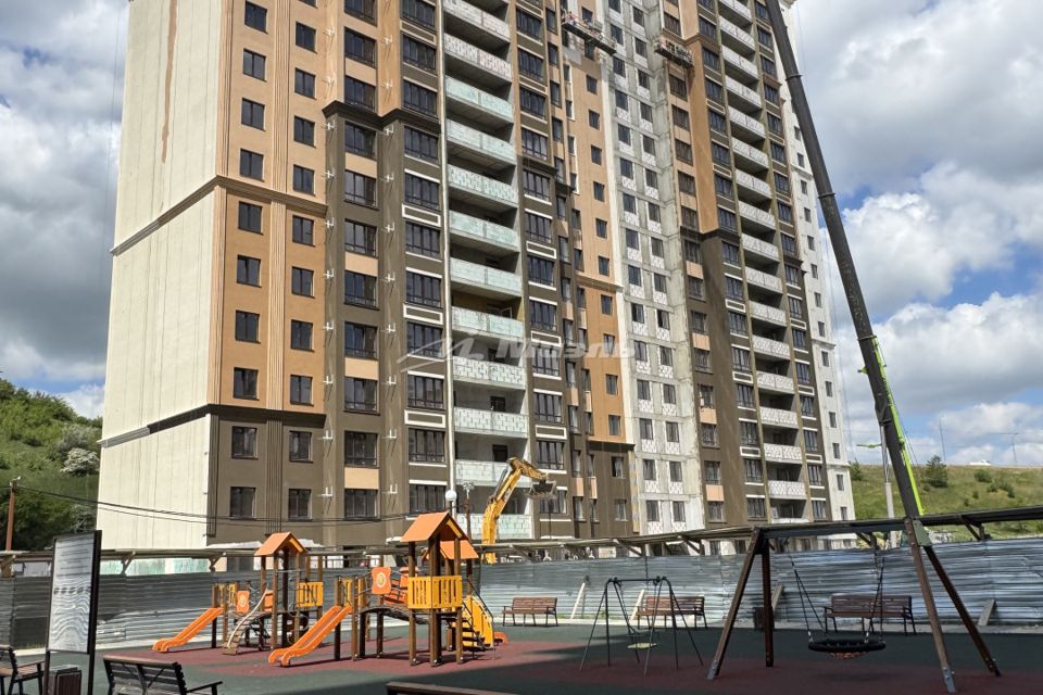 Продаётся 2-комнатная квартира, 62 м²