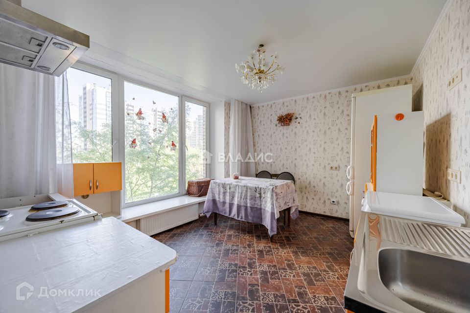 Продаётся 4-комнатная квартира, 95.4 м²