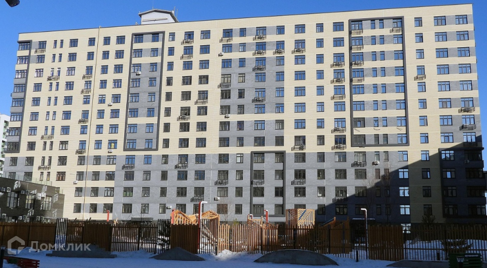 Продаётся 1-комнатная квартира, 47.2 м²