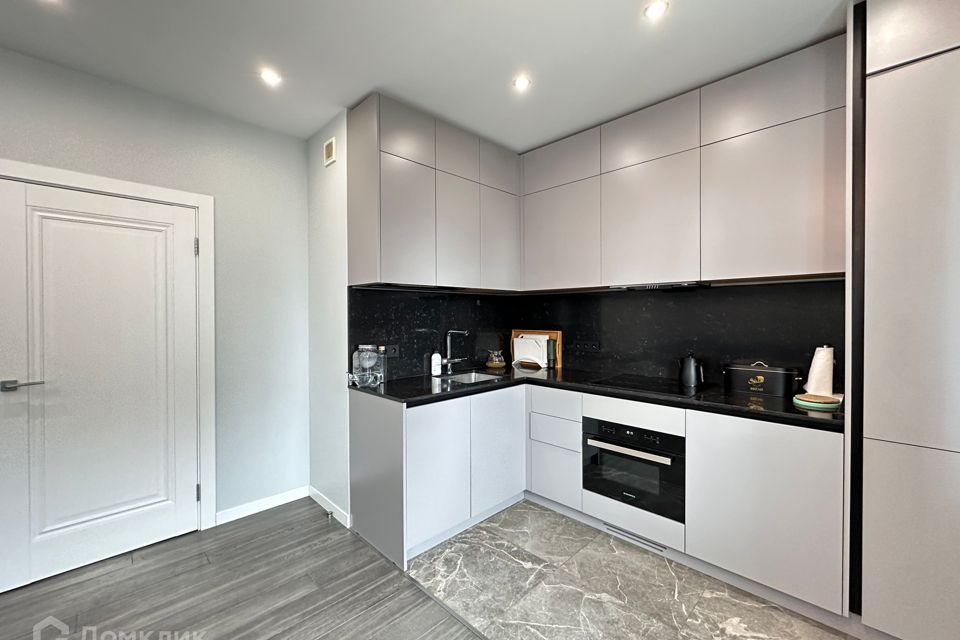 Продаётся 3-комнатная квартира, 71.8 м²