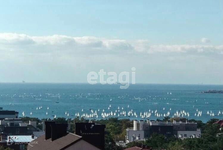 Продаётся 2-комнатная квартира, 83.7 м²