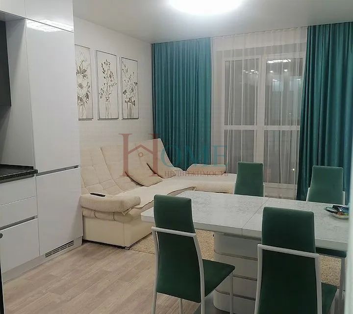 Сдаётся 2-комнатная квартира, 65 м²