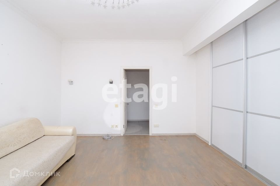 Продаётся 1-комнатная квартира, 40.4 м²