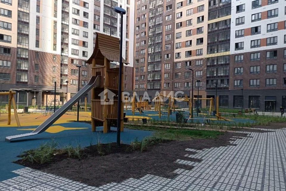 Продаётся 2-комнатная квартира, 58.6 м²