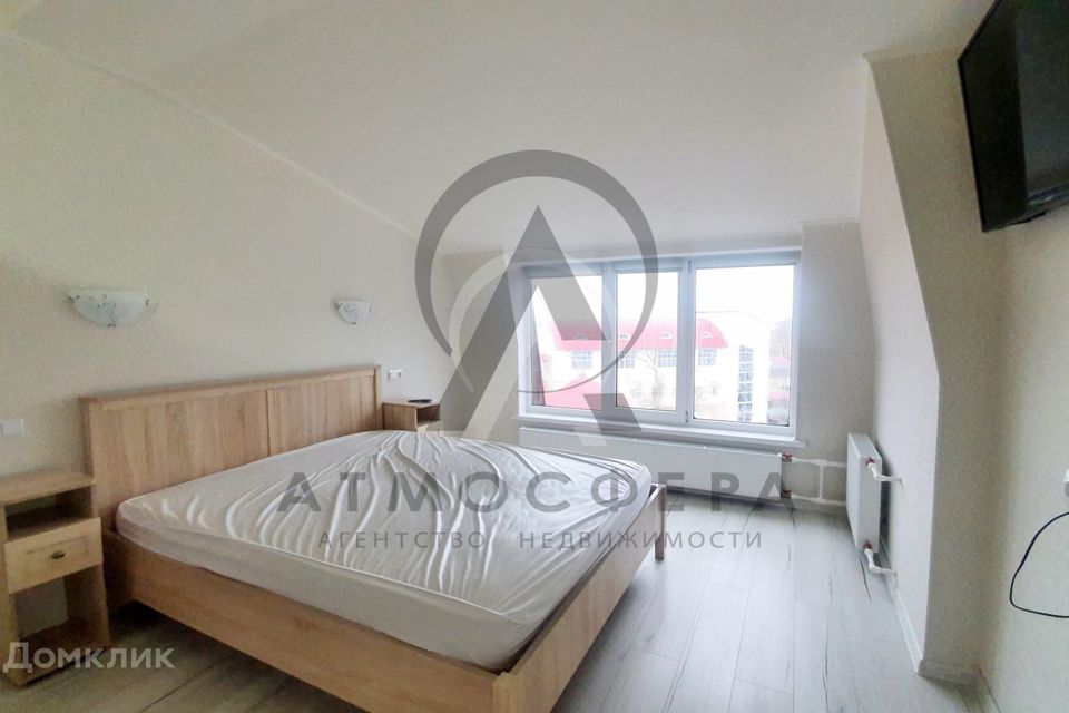 Продаётся 1-комнатная квартира, 39.8 м²