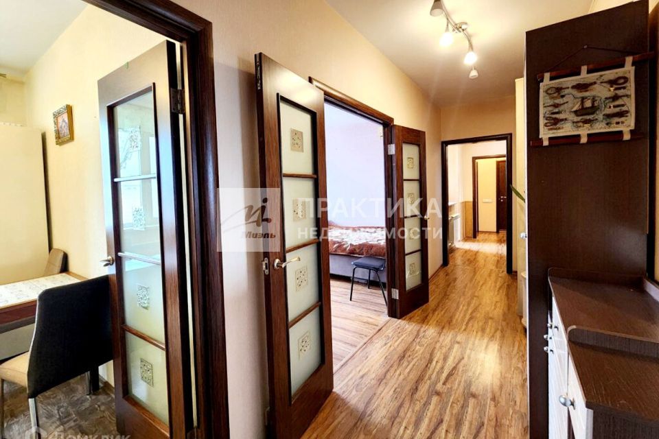 Продаётся 3-комнатная квартира, 71.7 м²