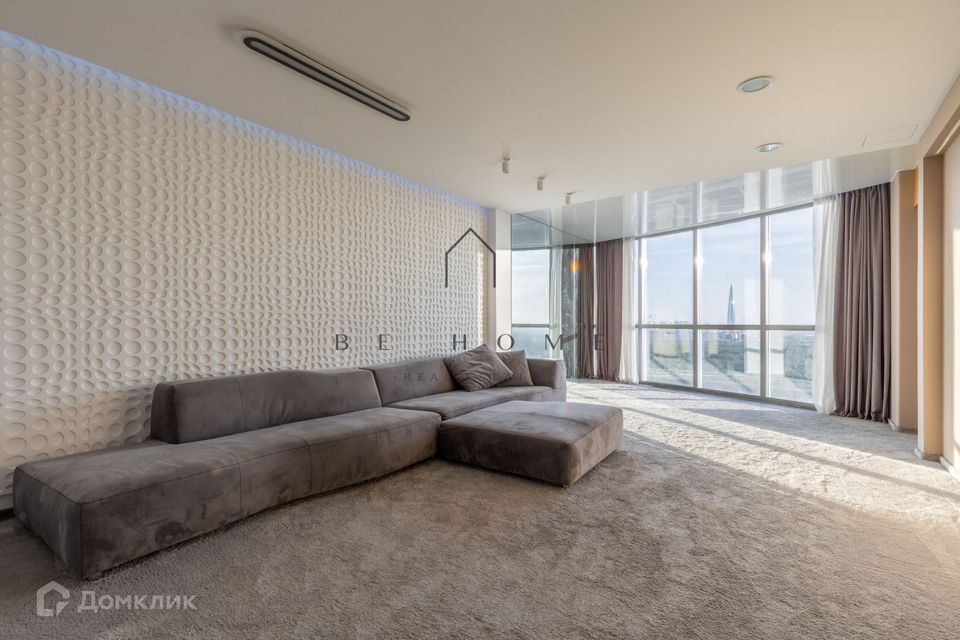 Продаётся 3-комнатная квартира, 126.4 м²