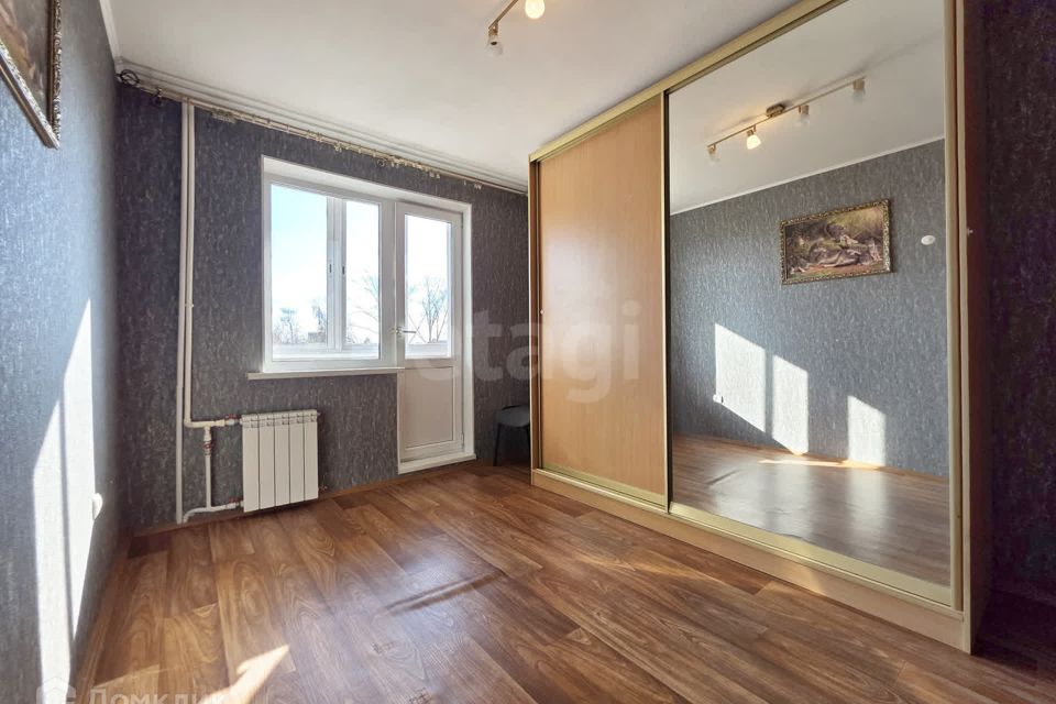 Продаётся 3-комнатная квартира, 57.7 м²