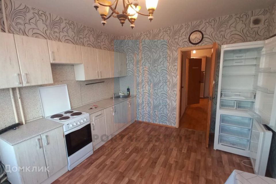 Сдаётся 2-комнатная квартира, 64 м²