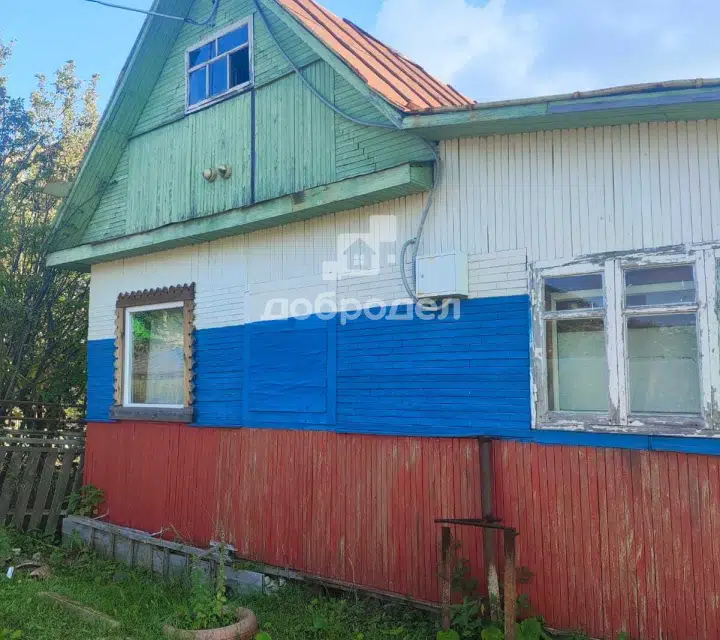 Продаётся 2-этажный дом, 25 м²