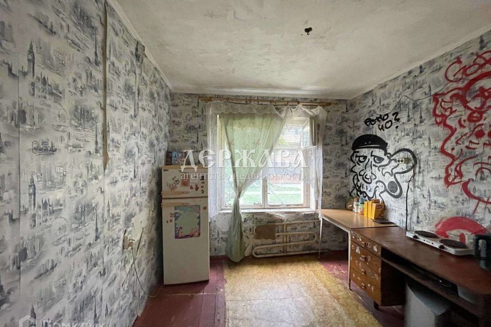 Продаётся 1-комнатная квартира, 39.7 м²
