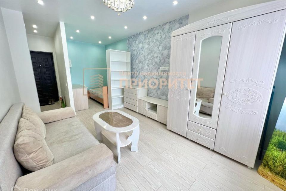 Продаётся 1-комнатная квартира, 35.8 м²