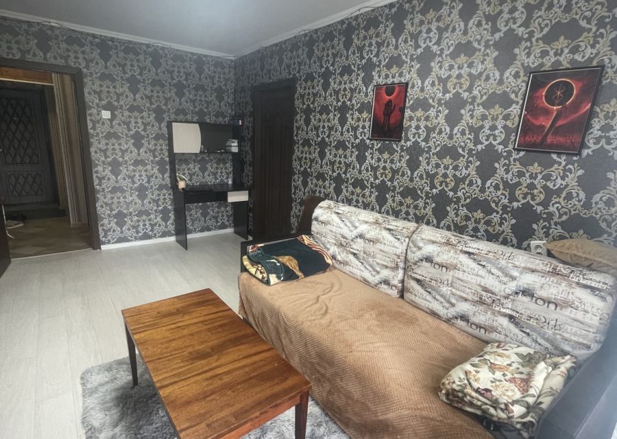 Продаётся 2-комнатная квартира, 38.8 м²