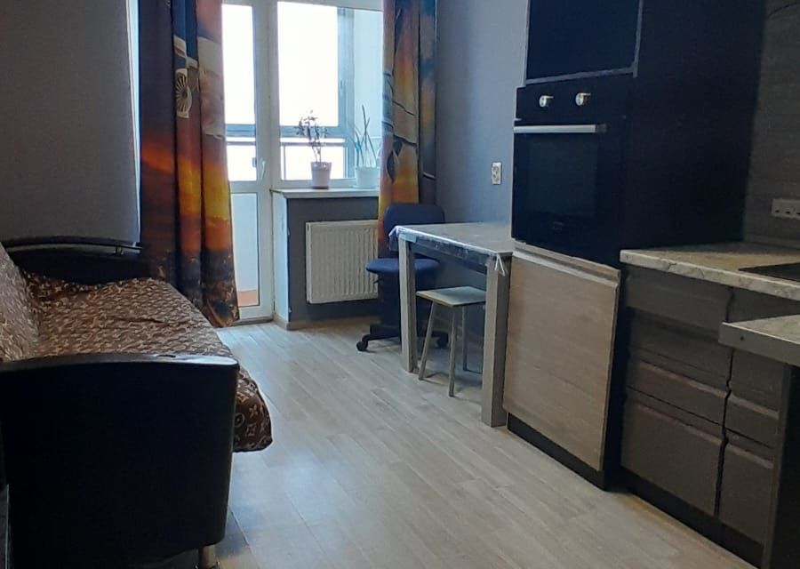 Продаётся 1-комнатная квартира, 39.7 м²