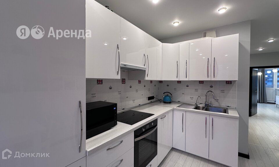 Сдаётся 2-комнатная квартира, 68.4 м²