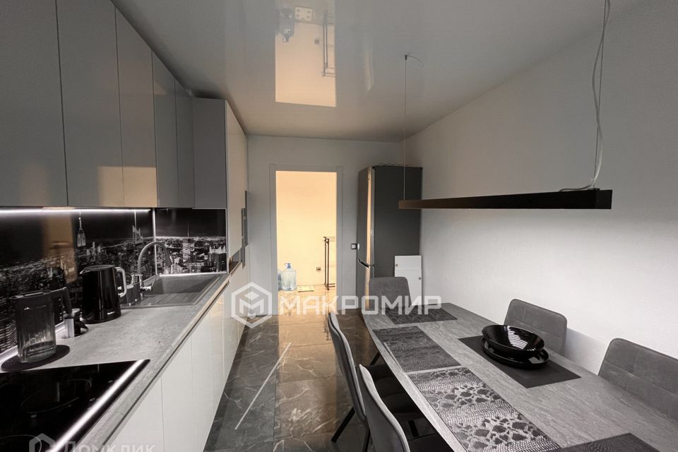 Продаётся 3-комнатная квартира, 71.9 м²