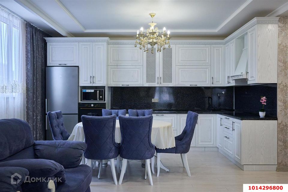 Продаётся 2-комнатная квартира, 55 м²