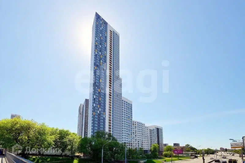 Продаётся 3-комнатная квартира, 120.4 м²