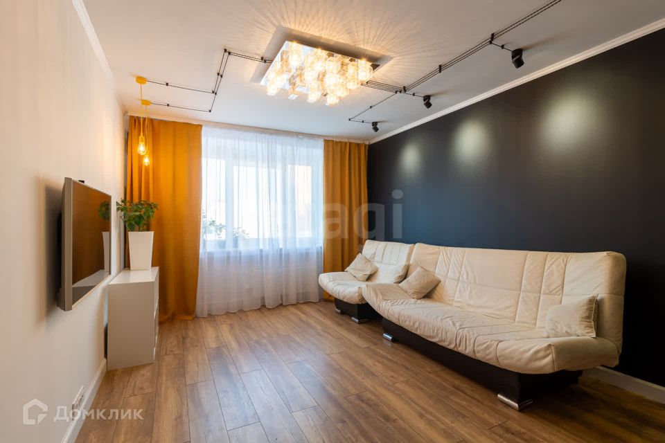 Продаётся 2-комнатная квартира, 66.5 м²