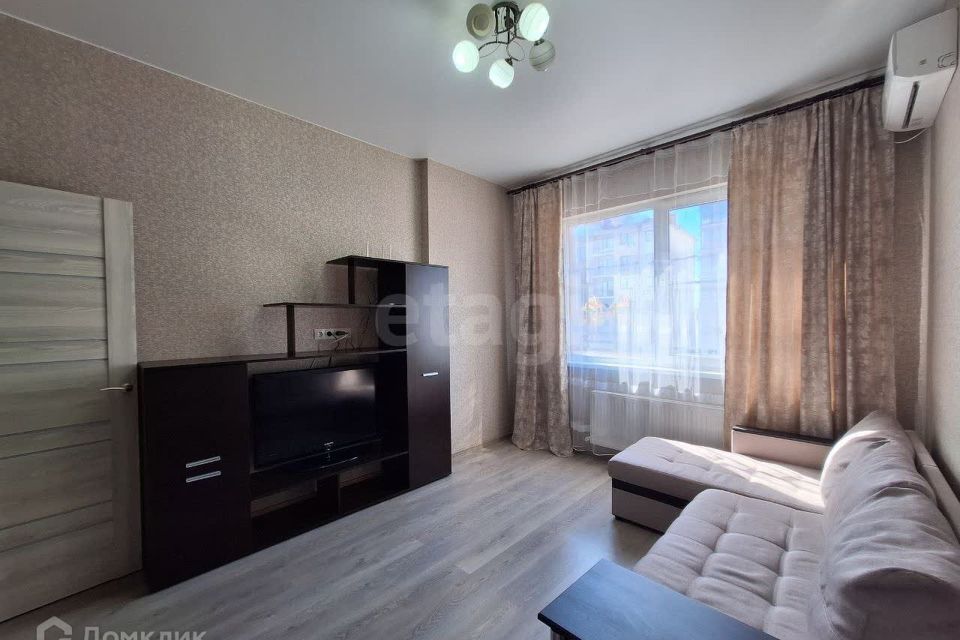 Продаётся 1-комнатная квартира, 35.4 м²