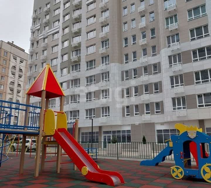 Продаётся 1-комнатная квартира, 45.2 м²