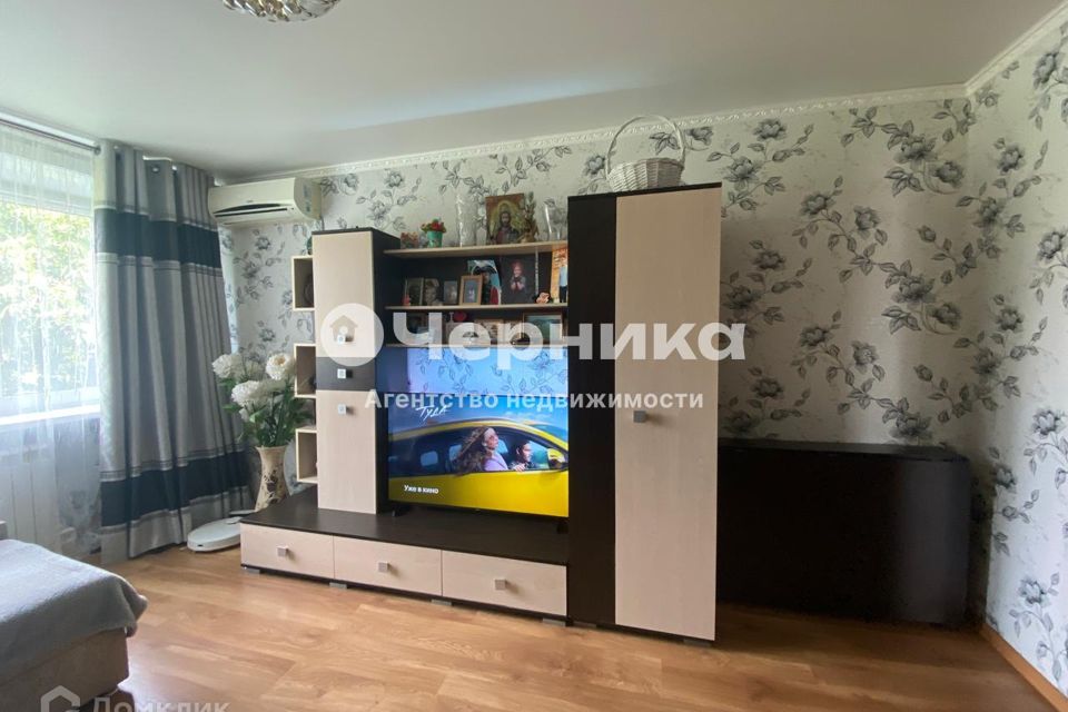 Продаётся 2-комнатная квартира, 38.2 м²