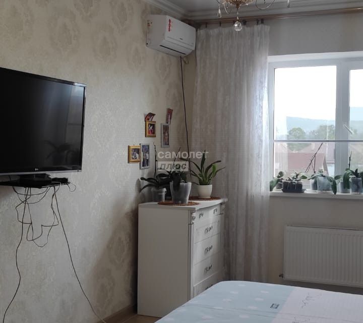 Продаётся 2-комнатная квартира, 61 м²