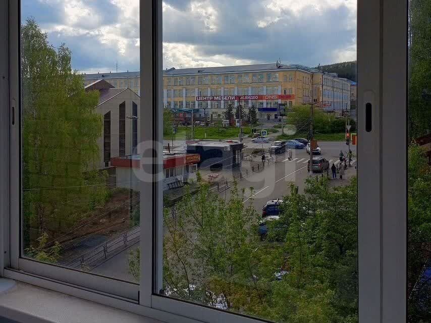 Продаётся 1-комнатная квартира, 30.5 м²