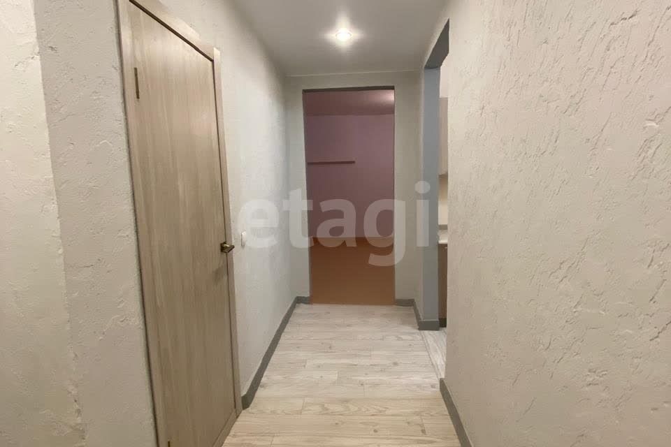 Продаётся 1-комнатная квартира, 37.2 м²