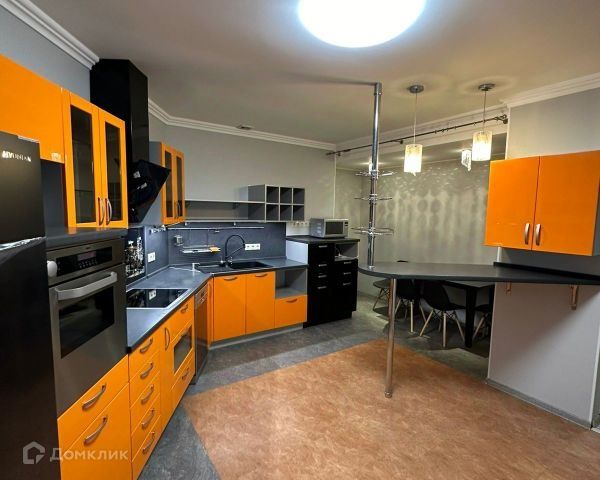Сдаётся 3-комнатная квартира, 100 м²