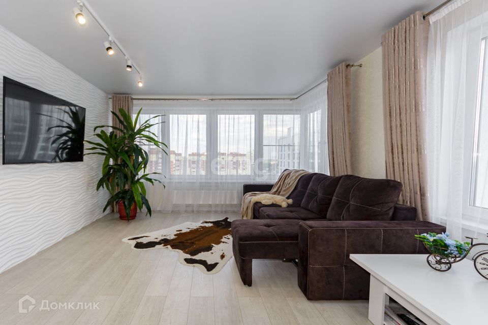 Продаётся 2-комнатная квартира, 79.1 м²