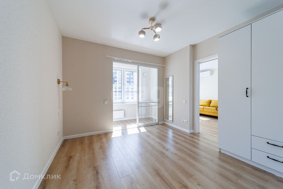 Продаётся 1-комнатная квартира, 37 м²