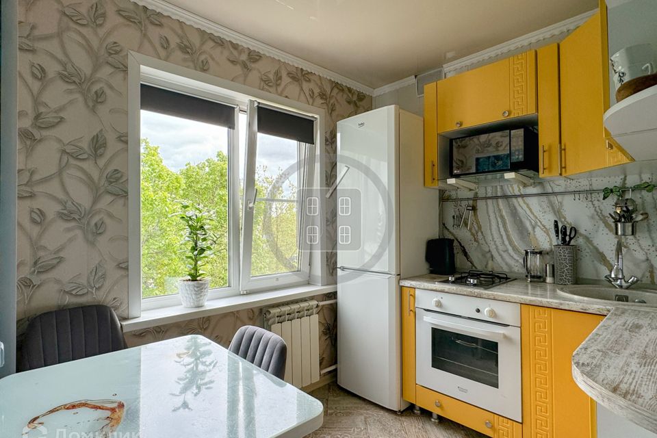 Продаётся 2-комнатная квартира, 47.8 м²