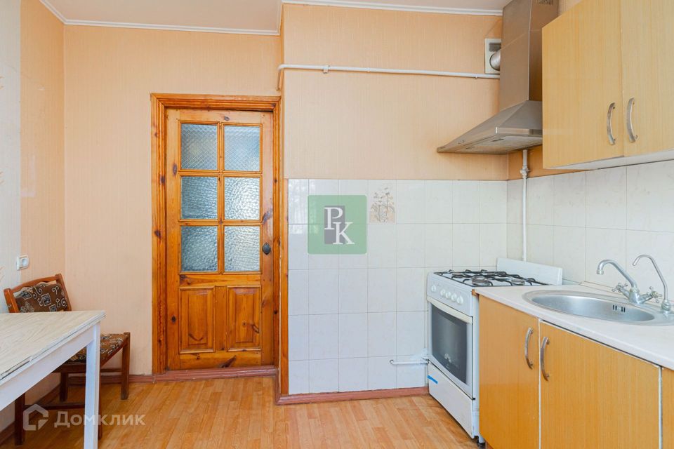 Продаётся 2-комнатная квартира, 56 м²