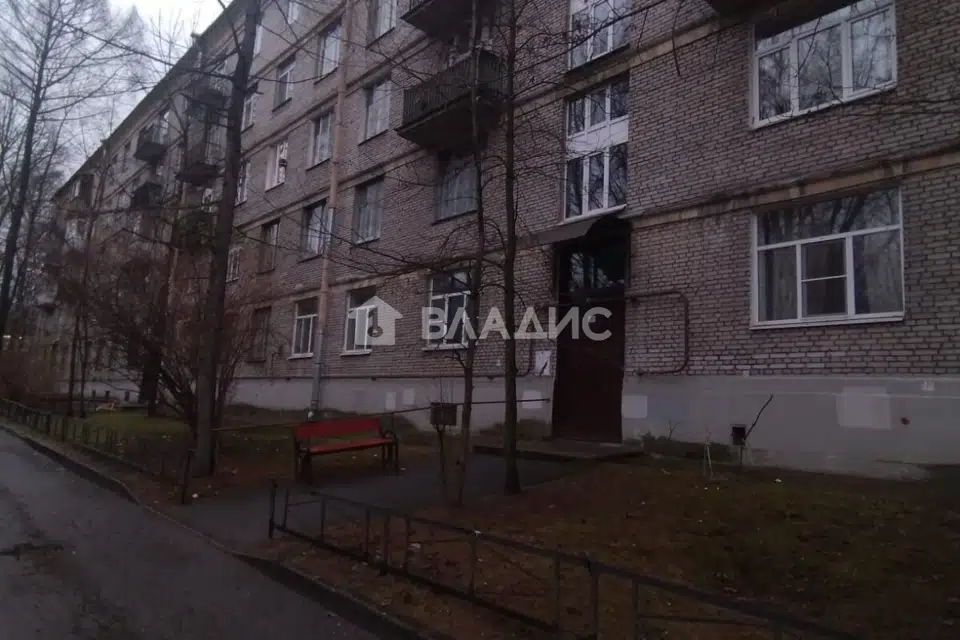 Продаётся 1-комнатная квартира, 42.4 м²
