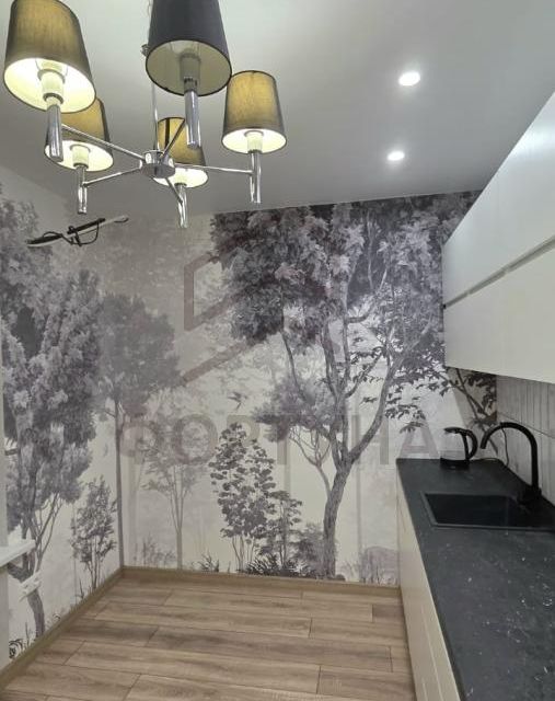 Продаётся 1-комнатная квартира, 42 м²