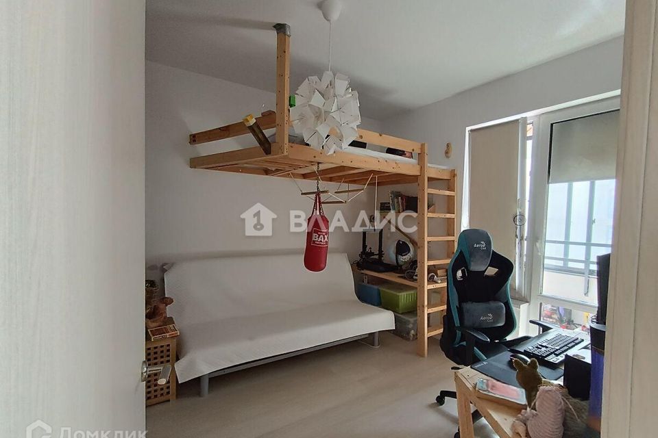 Продаётся 2-комнатная квартира, 69.4 м²