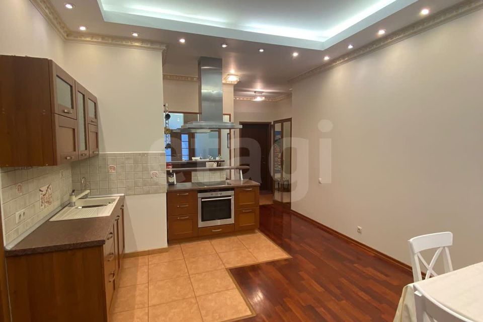 Сдаётся 3-комнатная квартира, 100 м²