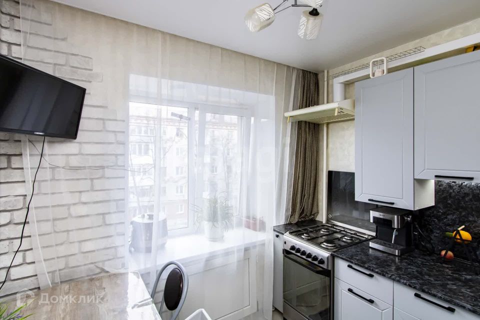 Продаётся 2-комнатная квартира, 41.8 м²
